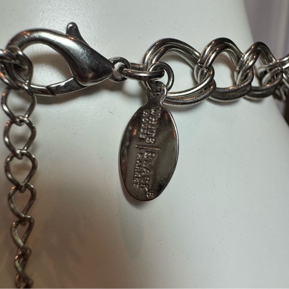 Gorgeous Faceted Crystal Statement Necklace - Picture 4 of 4